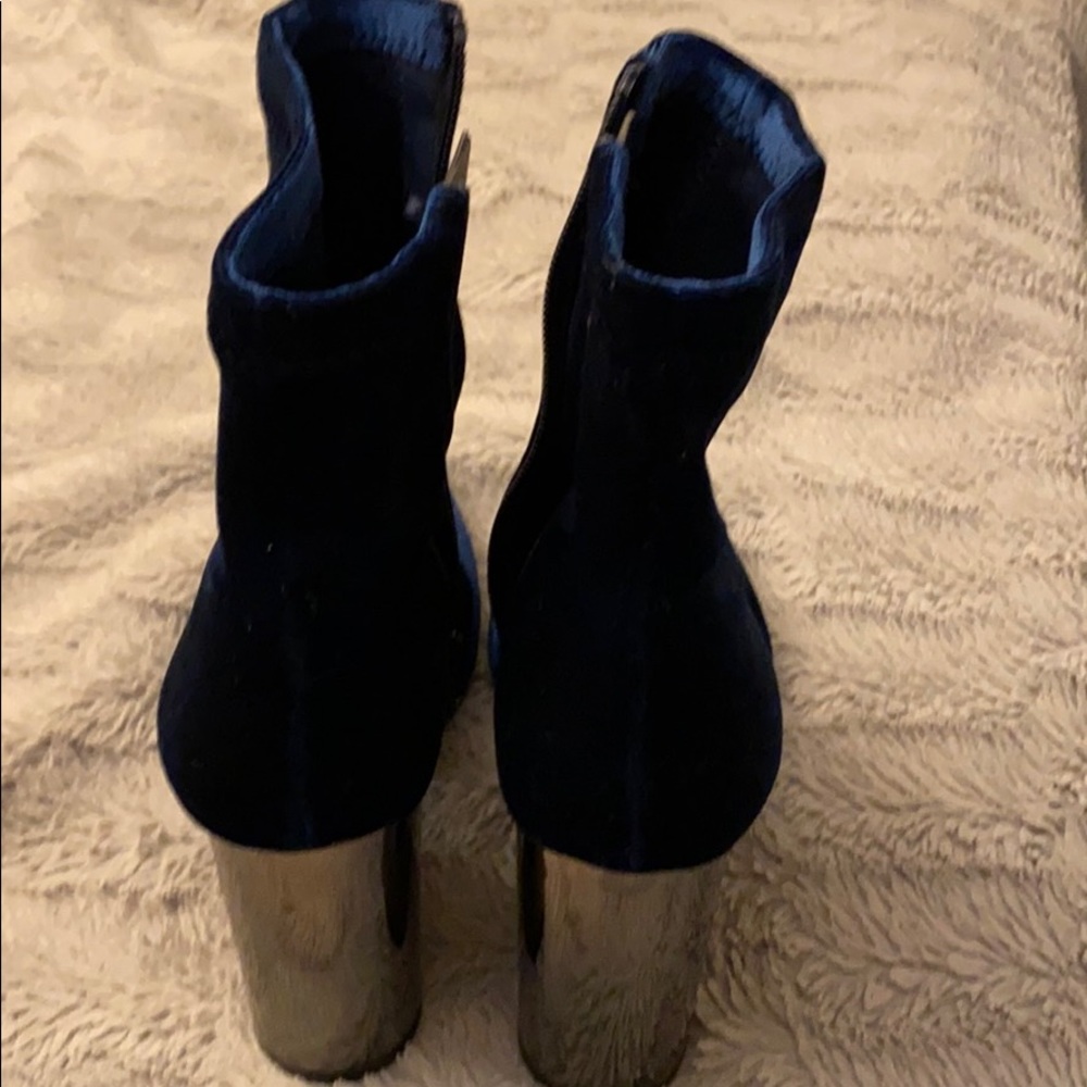 Velvet boots - Picture 4 of 5